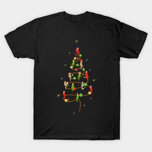 FUNNY AND CUTE MACAWS CHRISTMAS TREE FOR MACAW AND PARROT LOVERS T-Shirt